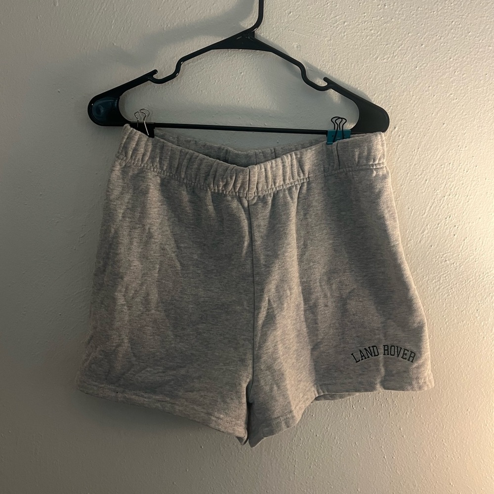 PacSun  Land Rover gray fleece shorts M